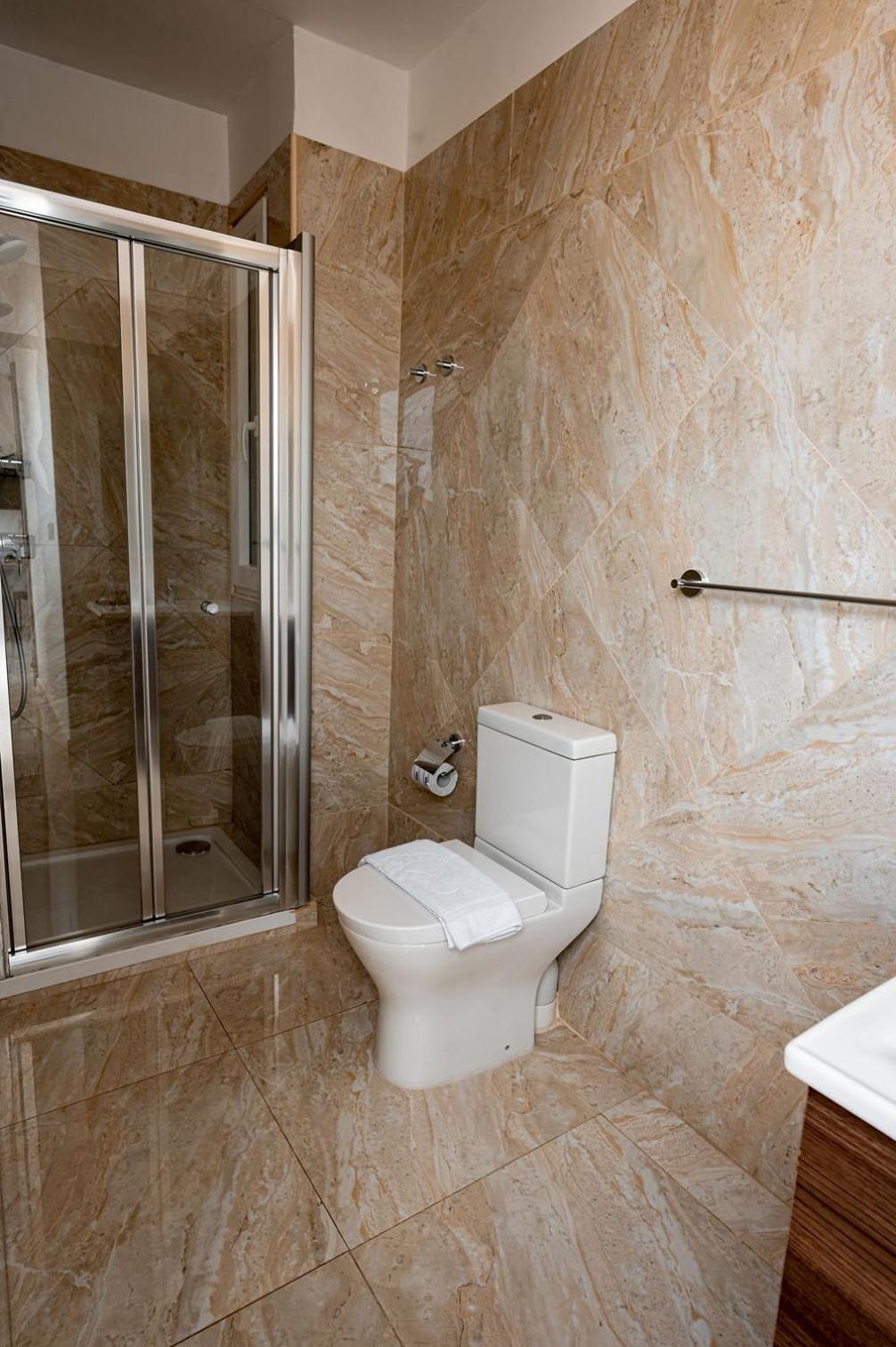 The Willows Penthouses With Jacuzzi Ghajn il-Kbira  Extérieur photo
