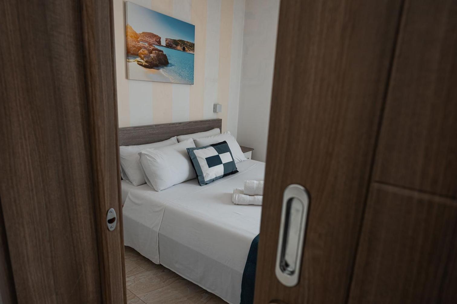 The Willows Penthouses With Jacuzzi Ghajn il-Kbira  Extérieur photo
