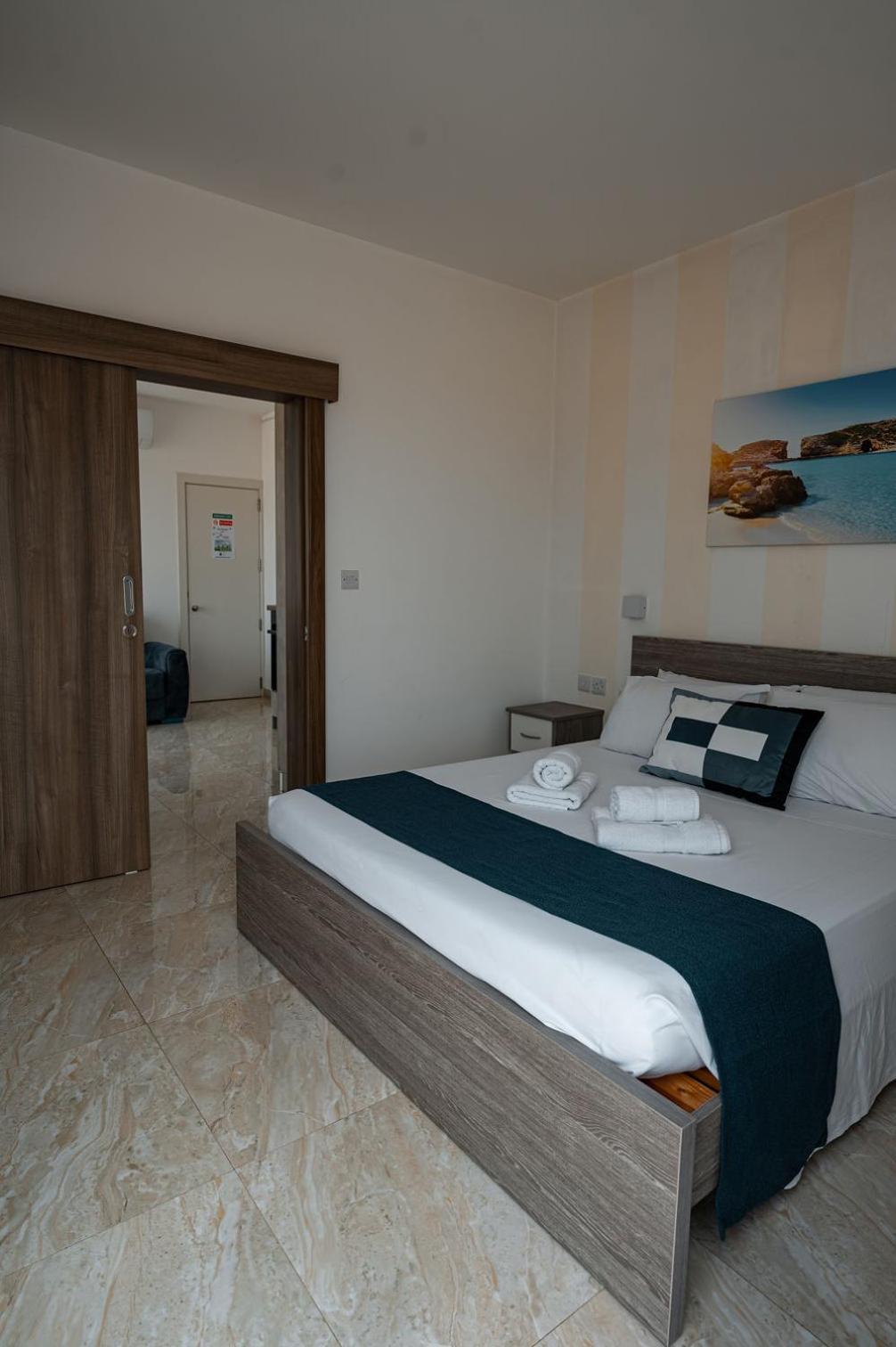 The Willows Penthouses With Jacuzzi Ghajn il-Kbira  Extérieur photo