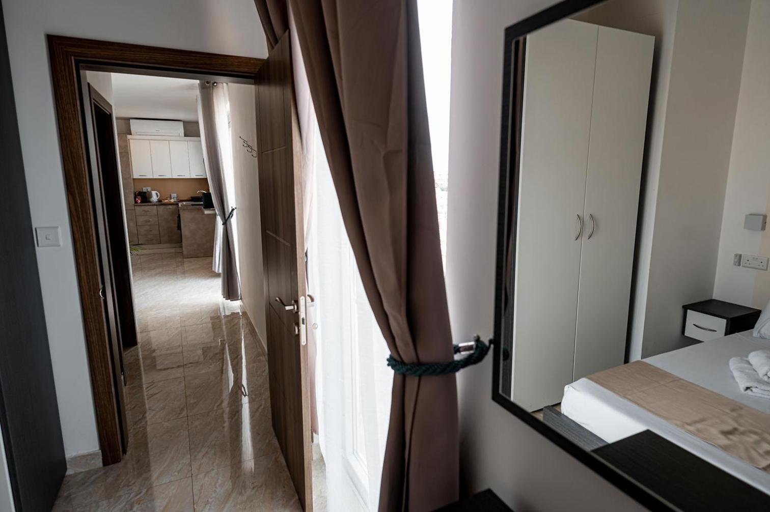 The Willows Penthouses With Jacuzzi Ghajn il-Kbira  Extérieur photo